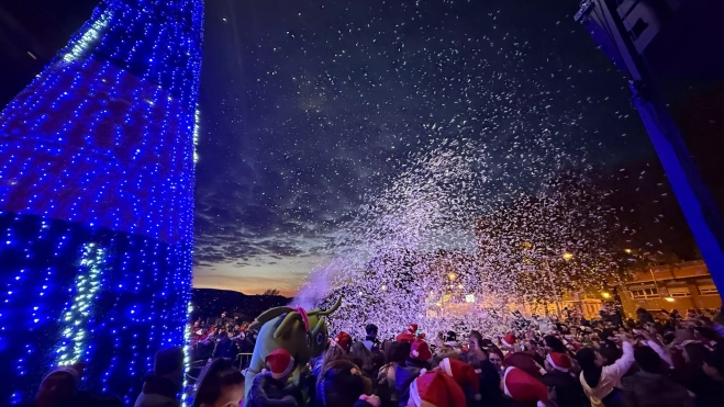 WhatsApp Image 2025 11 28 at 18.53.34 (2) WhatsApp Image 2025 11 28 at 18.53.34 (2)