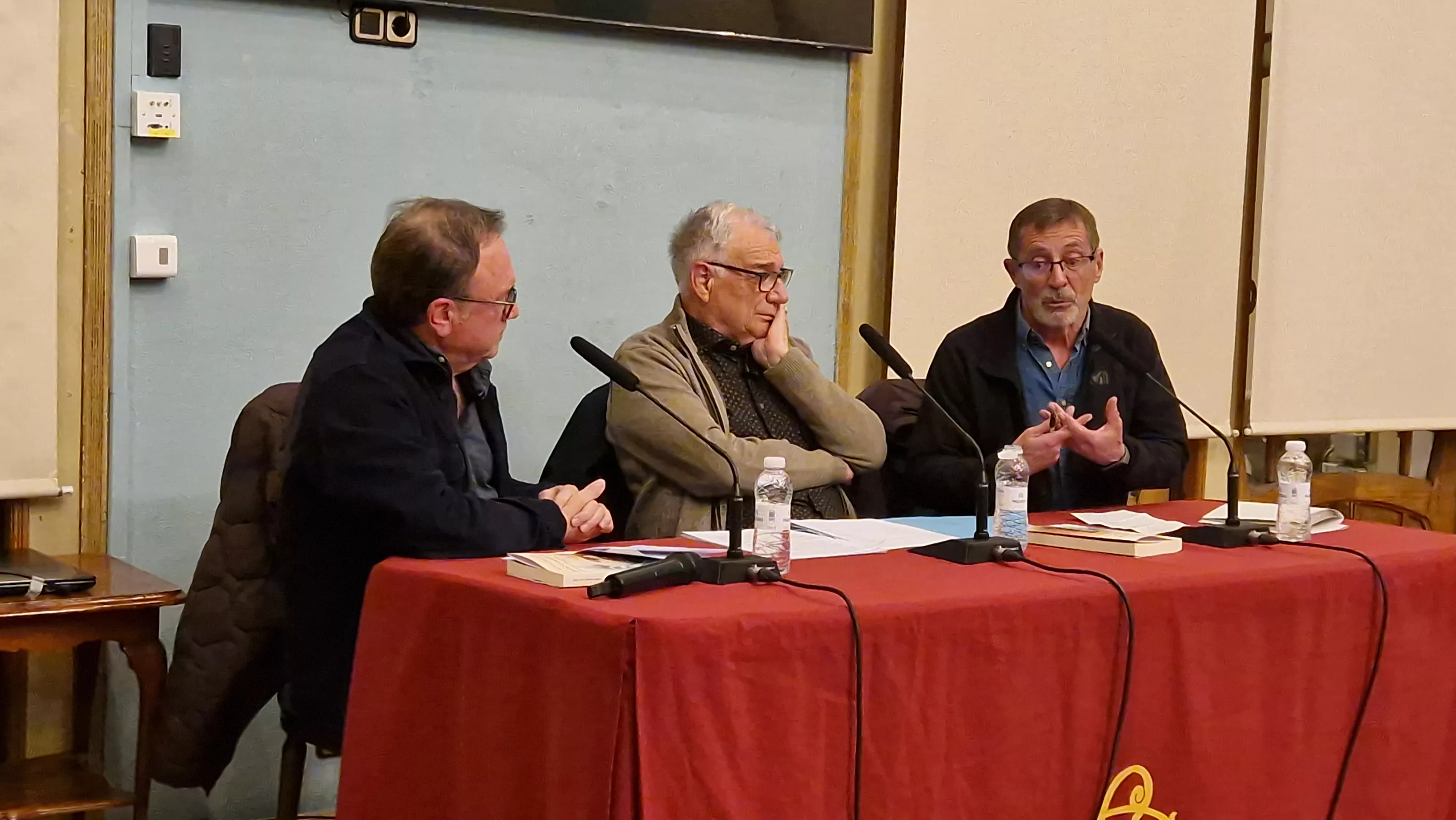 José Domingo Dueñas, José María Azpíroz y Sergio Sarría. Foto Myriam Martínez