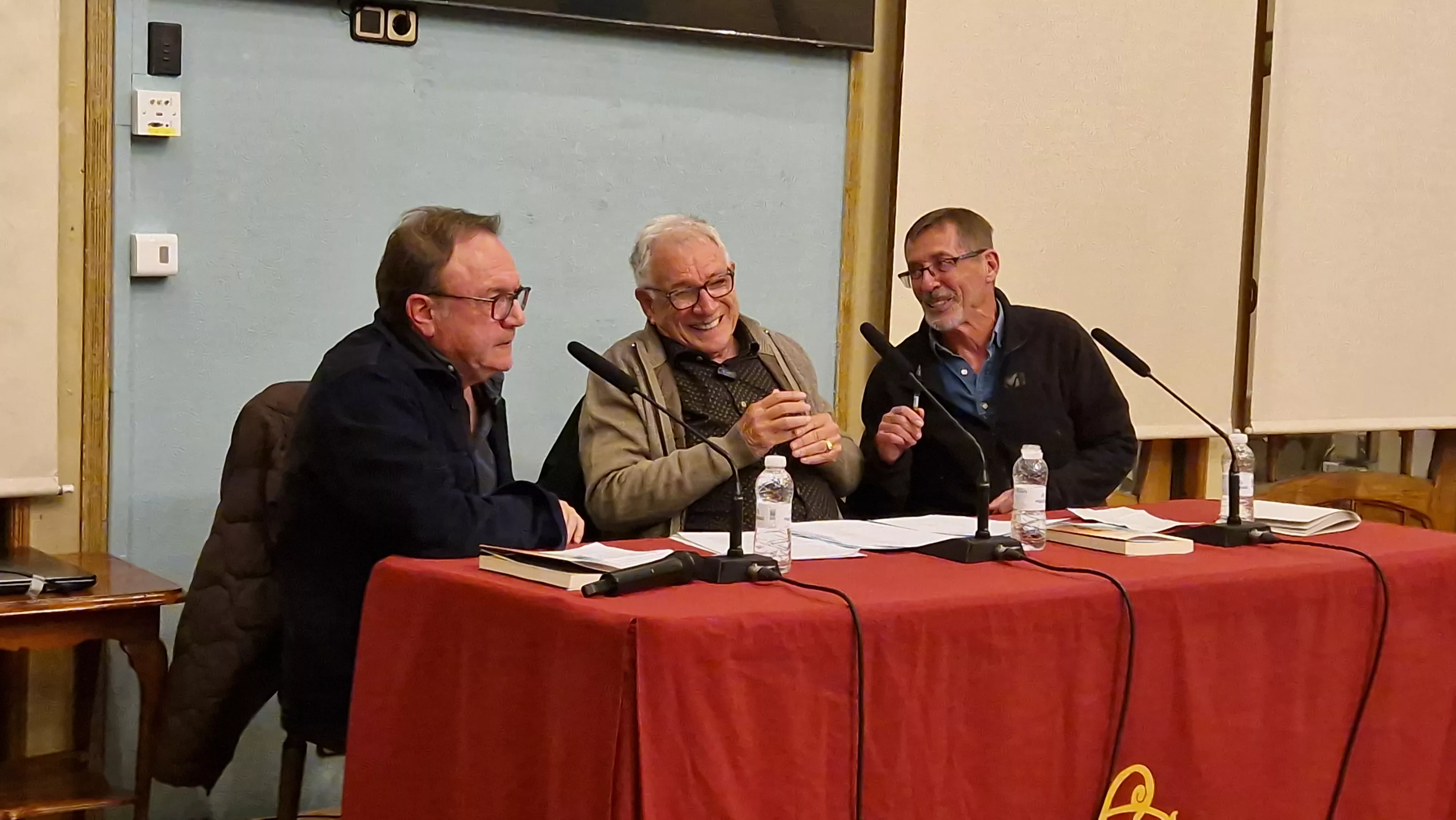 José Domingo Dueñas, José María Azpíroz y Sergio Sarría. Foto Myriam Martínez