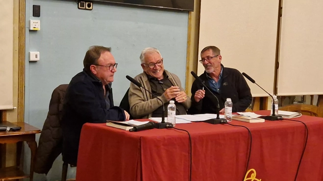 José Domingo Dueñas, José María Azpíroz y Sergio Sarría. Foto Myriam Martínez José Domingo Dueñas, José María Azpíroz y Sergio Sarría. Foto Myriam Martínez