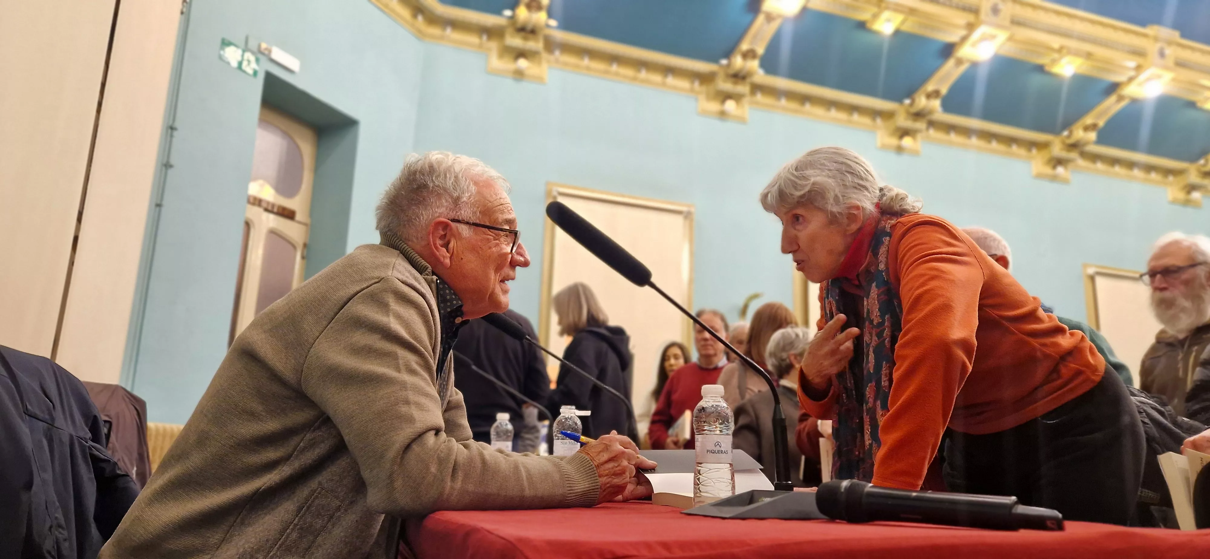 Presentación del libro Venancio Sarría Simón de José María Azpíroz. Foto Myriam Martínez