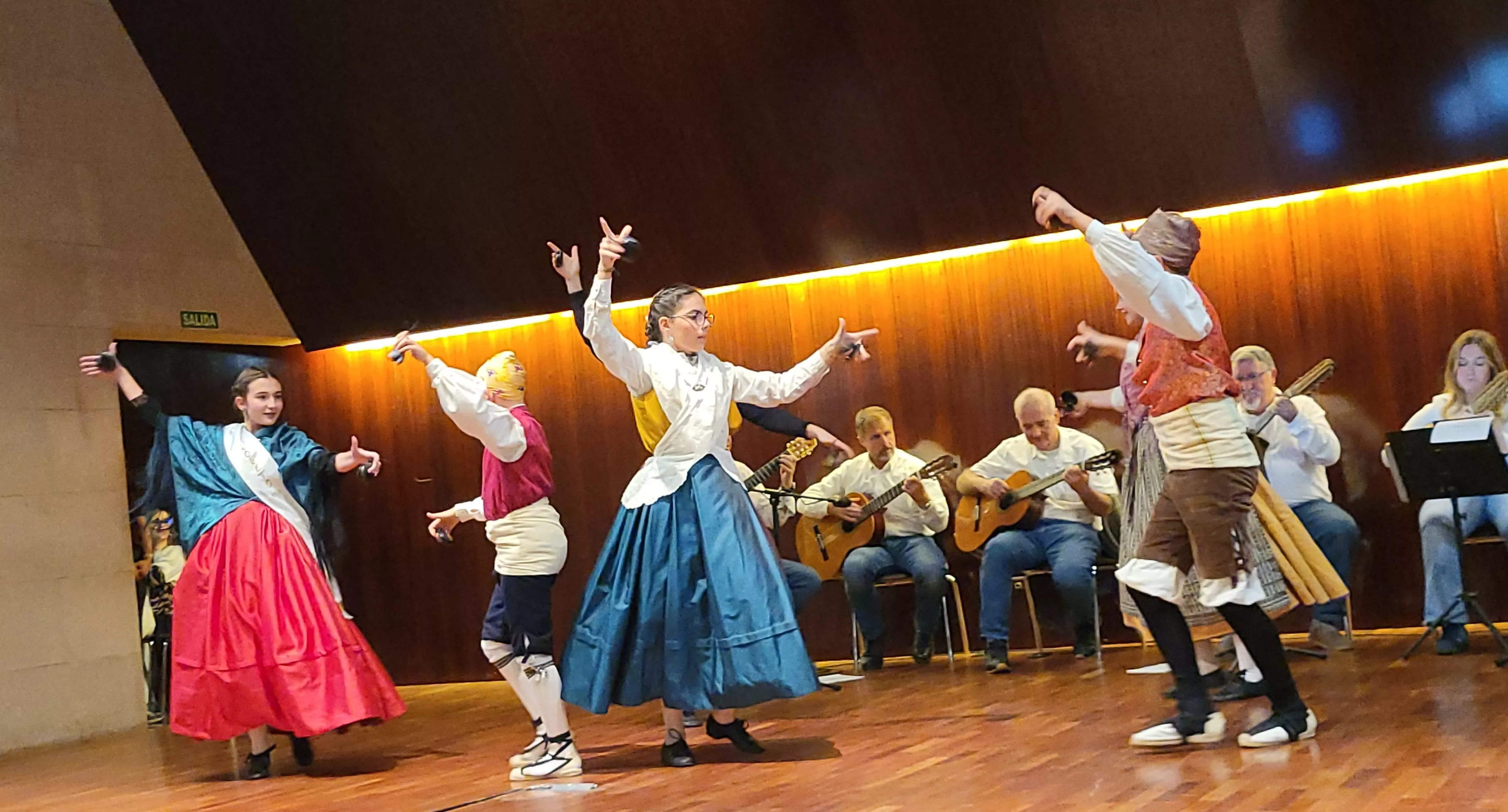 Estirpe de Aragonia celebra las fiestas por la Virgen de Loreto. Foto Mercedes Manterola