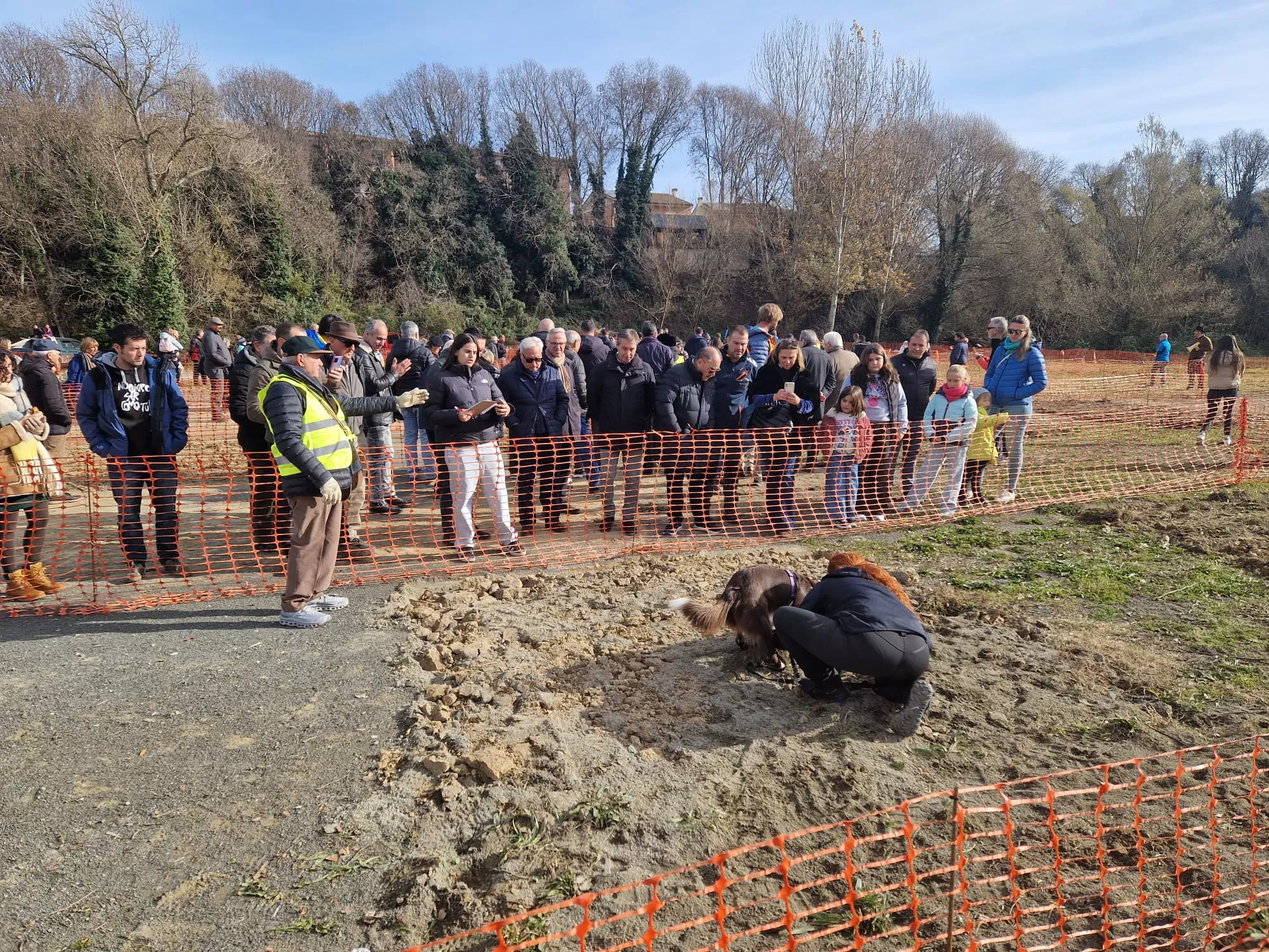 El Gobierno de Aragón respalda al sector trufero en la Feria de la Trufa Negra de Graus. El Gobierno de Aragón respalda al sector trufero en la Feria de la Trufa Negra de Graus.