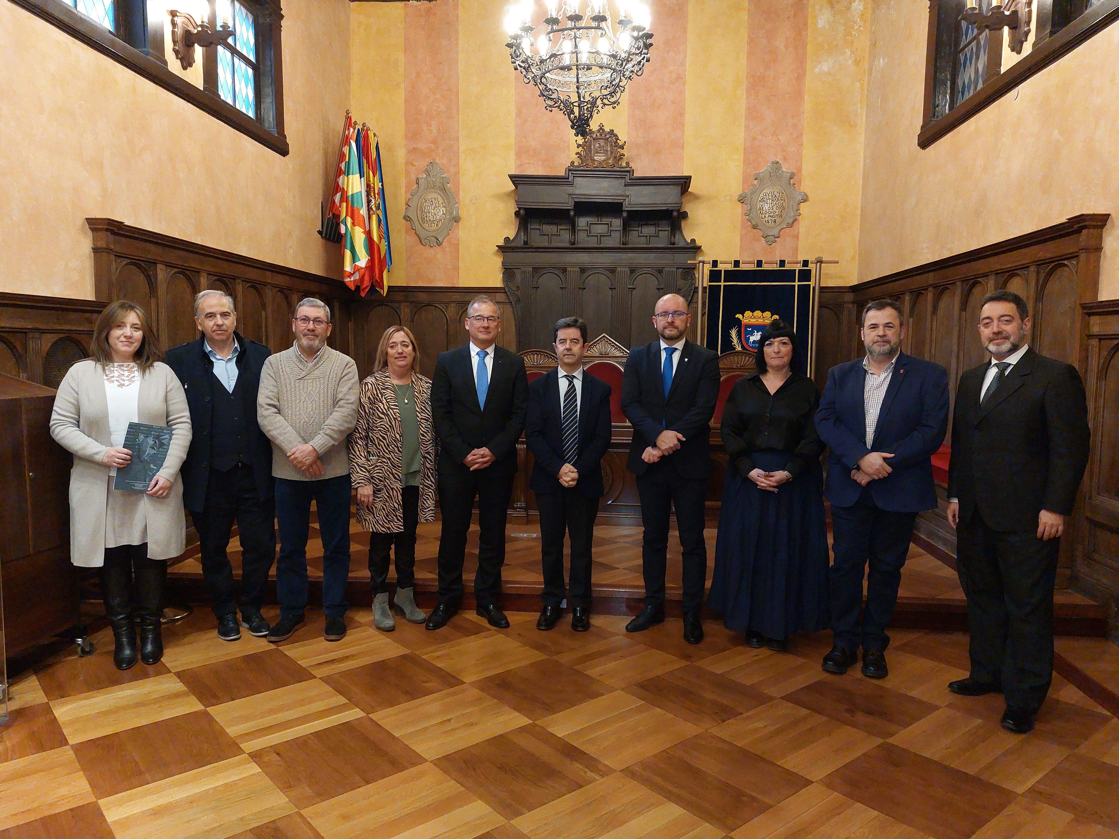 Recepción institucional embajadores República Checa y Eslovaquia