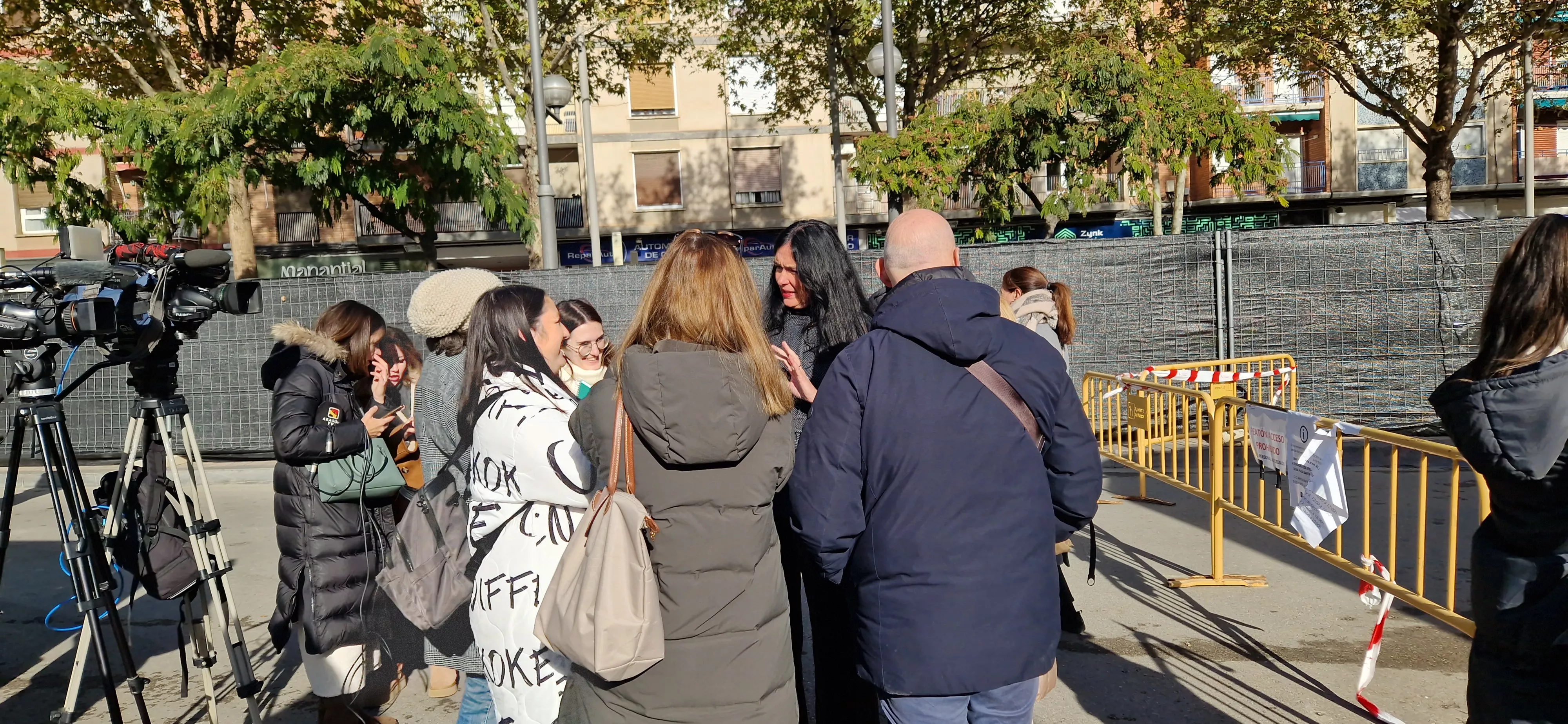 Lorena Orduna, alcaldesa de Huesca. La Plaza Santa Clara este lunes, 1 de diciembre. Foto Myriam Martínez