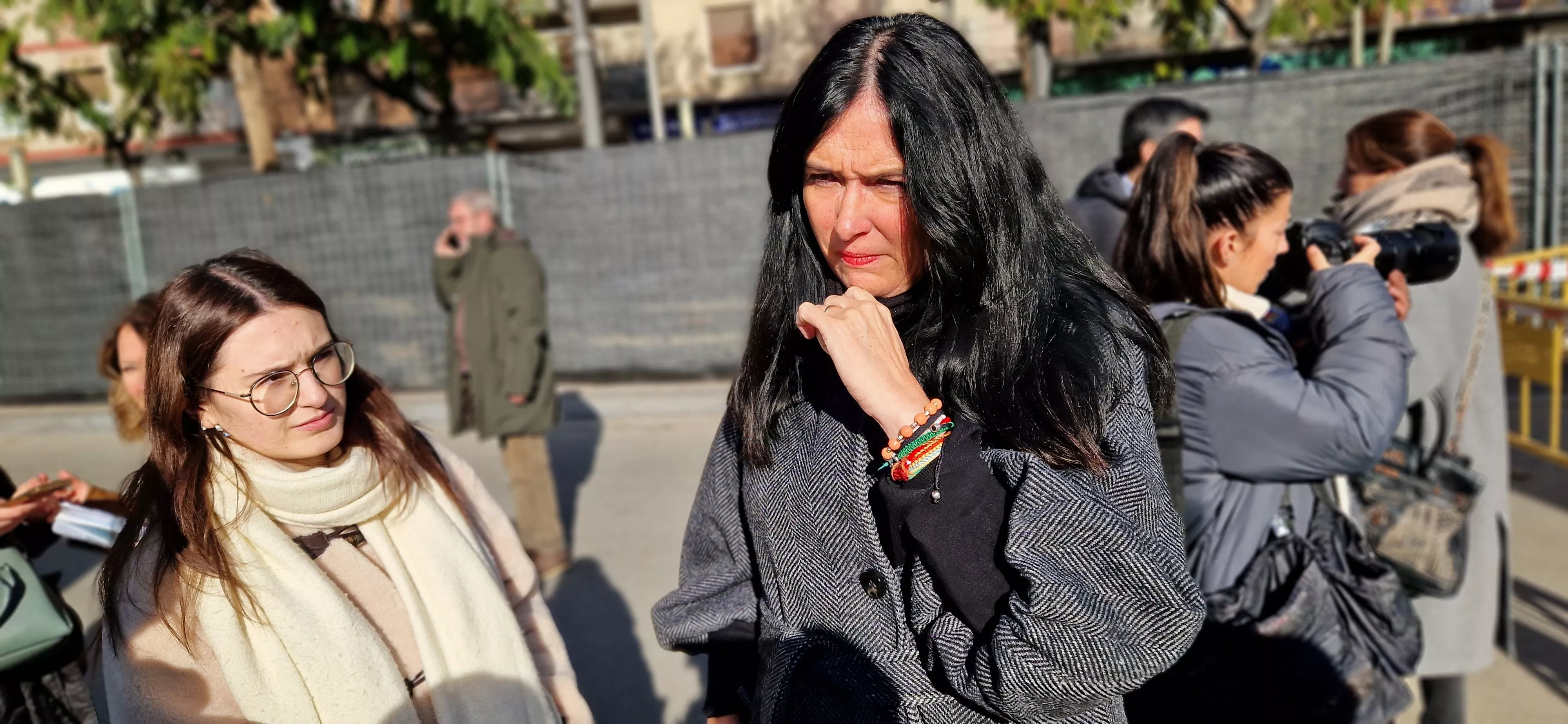 Lorena Orduna, alcaldesa de Huesca. La Plaza Santa Clara este lunes, 1 de diciembre. Foto Myriam Martínez