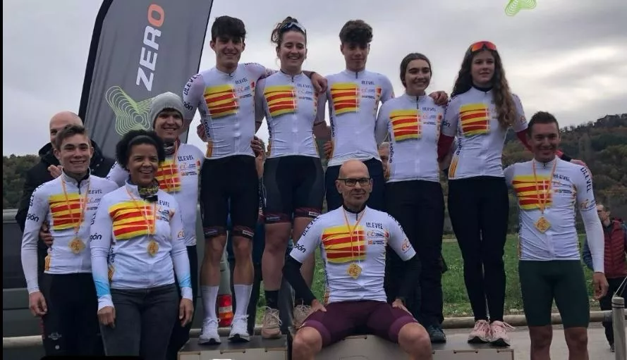 Campeones de Aragón en Margudgued. Foto: FAC