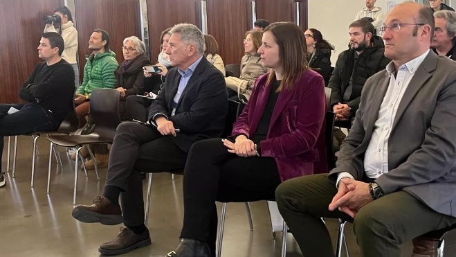 Asistentes a la presentación en la sede de la DPH.