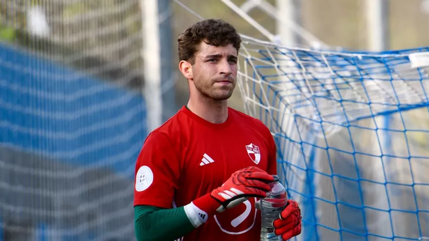 Mateo Lite, portero del Ebro. Mateo Lite, portero del Ebro.