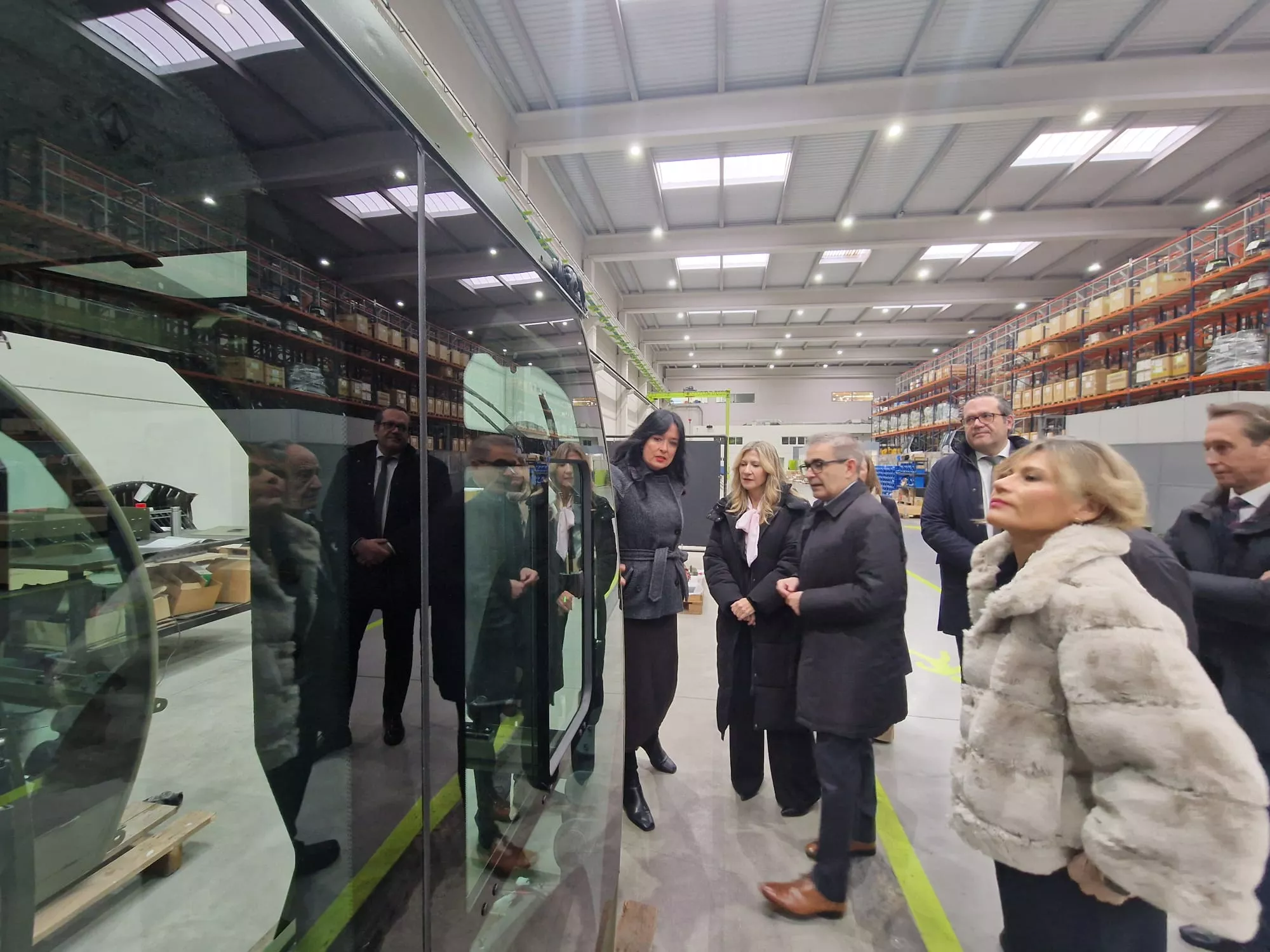 Visita de Mar Vaquero Up Lifting, que va a invertirá 10 millones en ampliar sus instalaciones en Plhus.