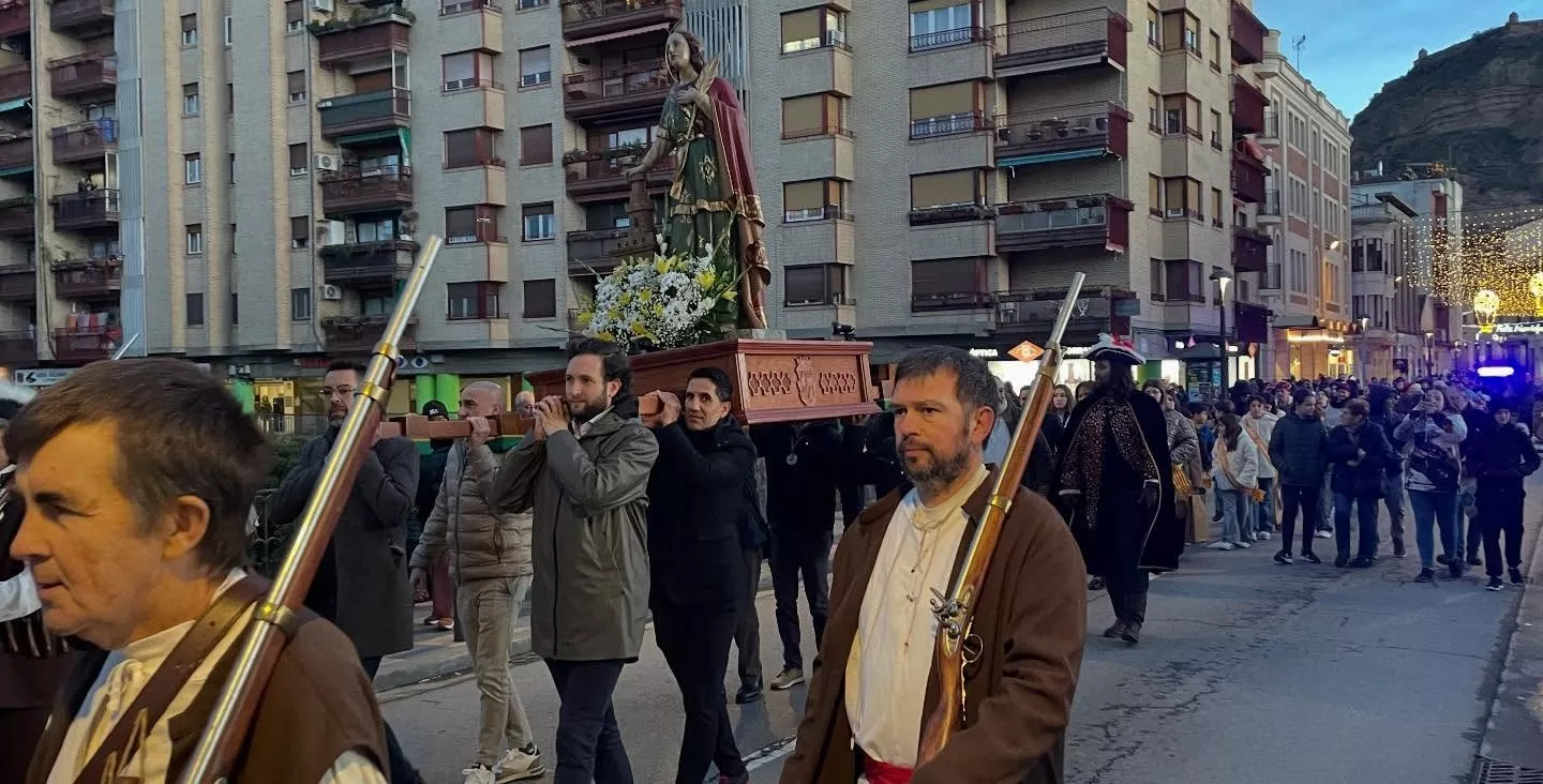 Procesión y representación del Bautizo del Alcalde en Monzón.
