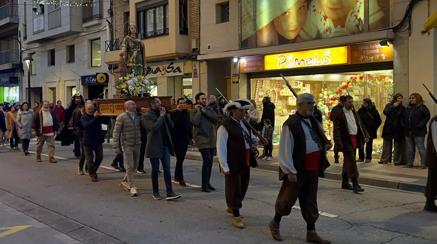 Procesión y representación del Bautizo del Alcalde en Monzón.