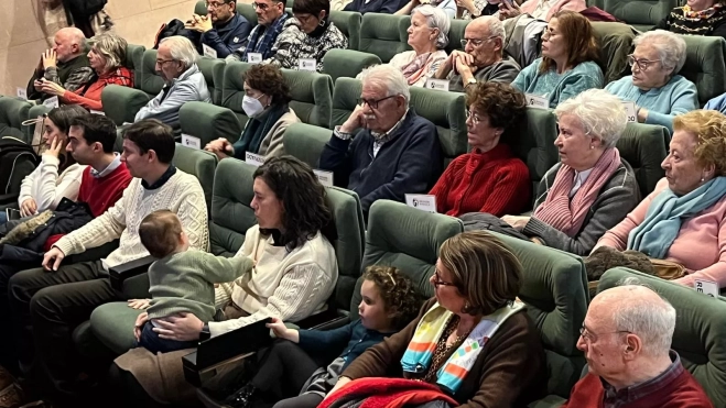 Familiares de Ricardo Compairé han asistido a la presentación del libro.