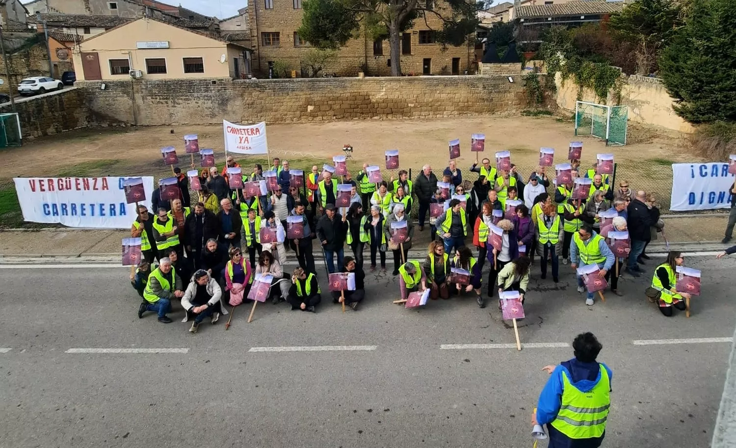 Movilización por la reforma urgente la A-125 que conecta Ayerbe, Biscarrués y Ardisa