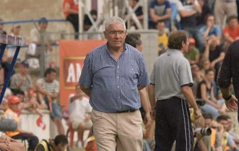 Fallece Manolo Villanova, entrenador del Huesca durante dos temporadas