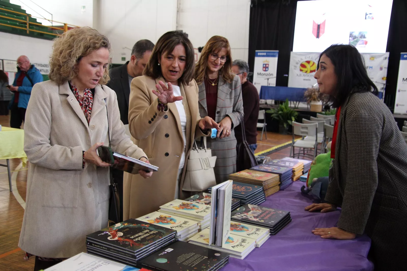 Feria del Libro Aragonés de Monzón 2025. Foto Carlos Neofato 