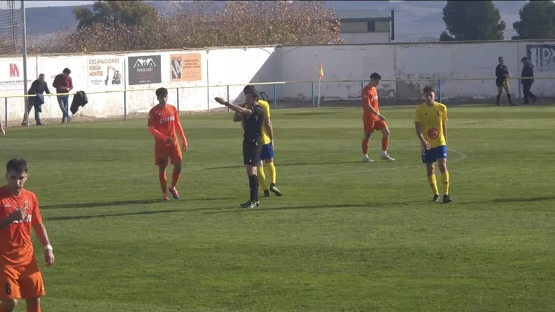 El Robres pierde en casa en un partido feo (0-1)