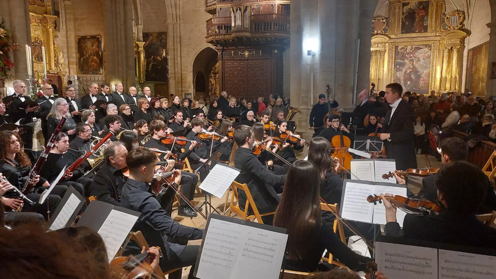 Tota Pulchra en la Catedral de Huesca