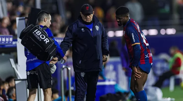 Parte médico de Samu Ntamack: lesión en el ligamento colateral de la rodilla Parte médico de Samu Ntamack: lesión en el ligamento colateral de la rodilla