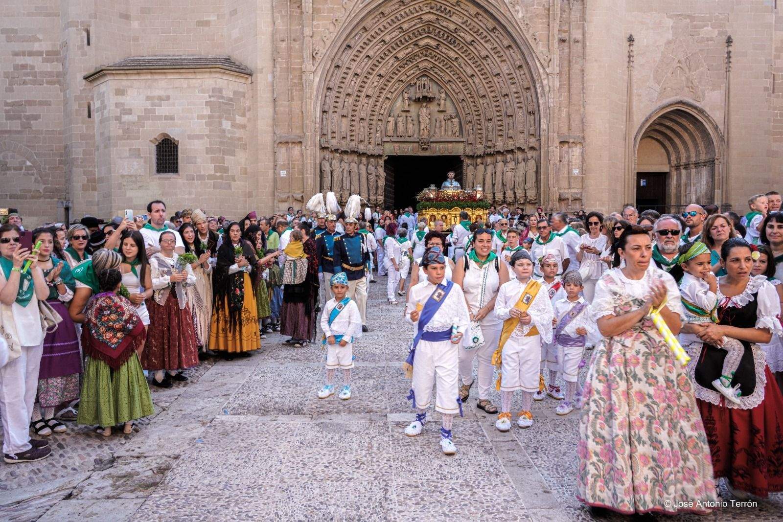 Procesión del 10 de agosto. Foto José Antonio Terrón