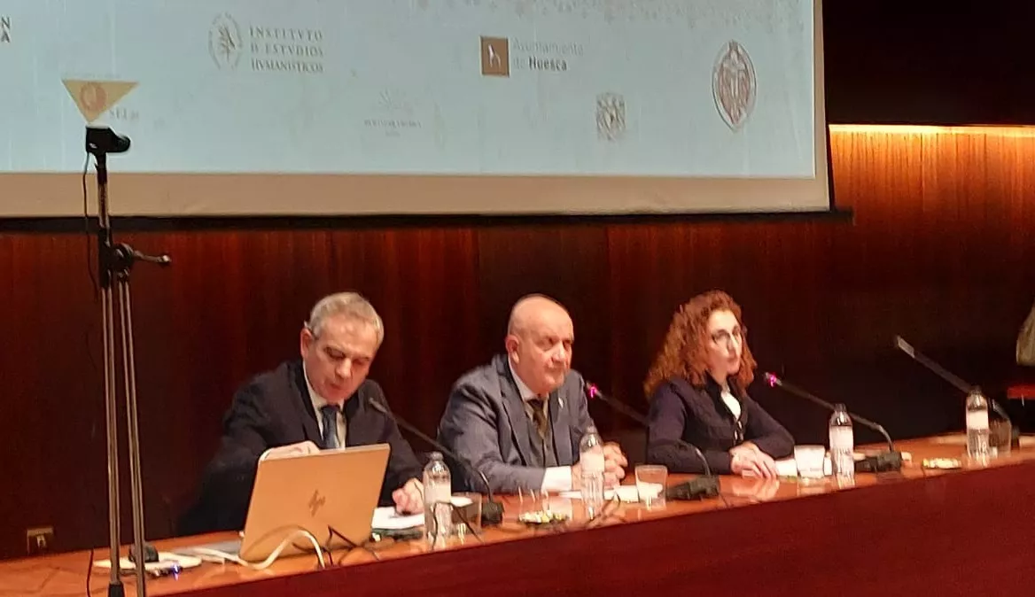 Pablo Cuevas, José María Maestre y Susana Villacampa en la inauguración del Encuentro Internacional Pro Vniuersitate Sertoriana: Humanismo, Humanidad y Humanidades