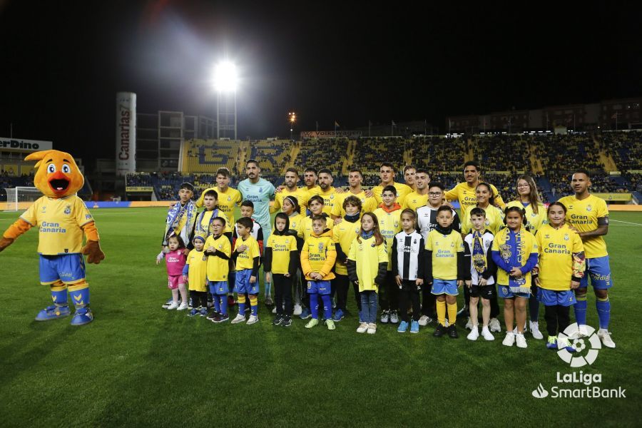 Partido disputado entre Las Palmas y la SD Huesca. Foto La Liga 