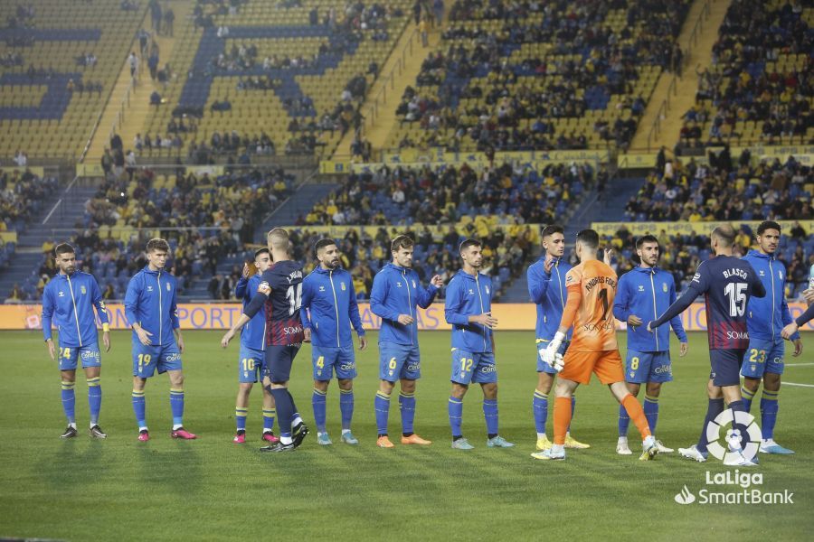 Partido disputado entre Las Palmas y la SD Huesca. Foto La Liga 