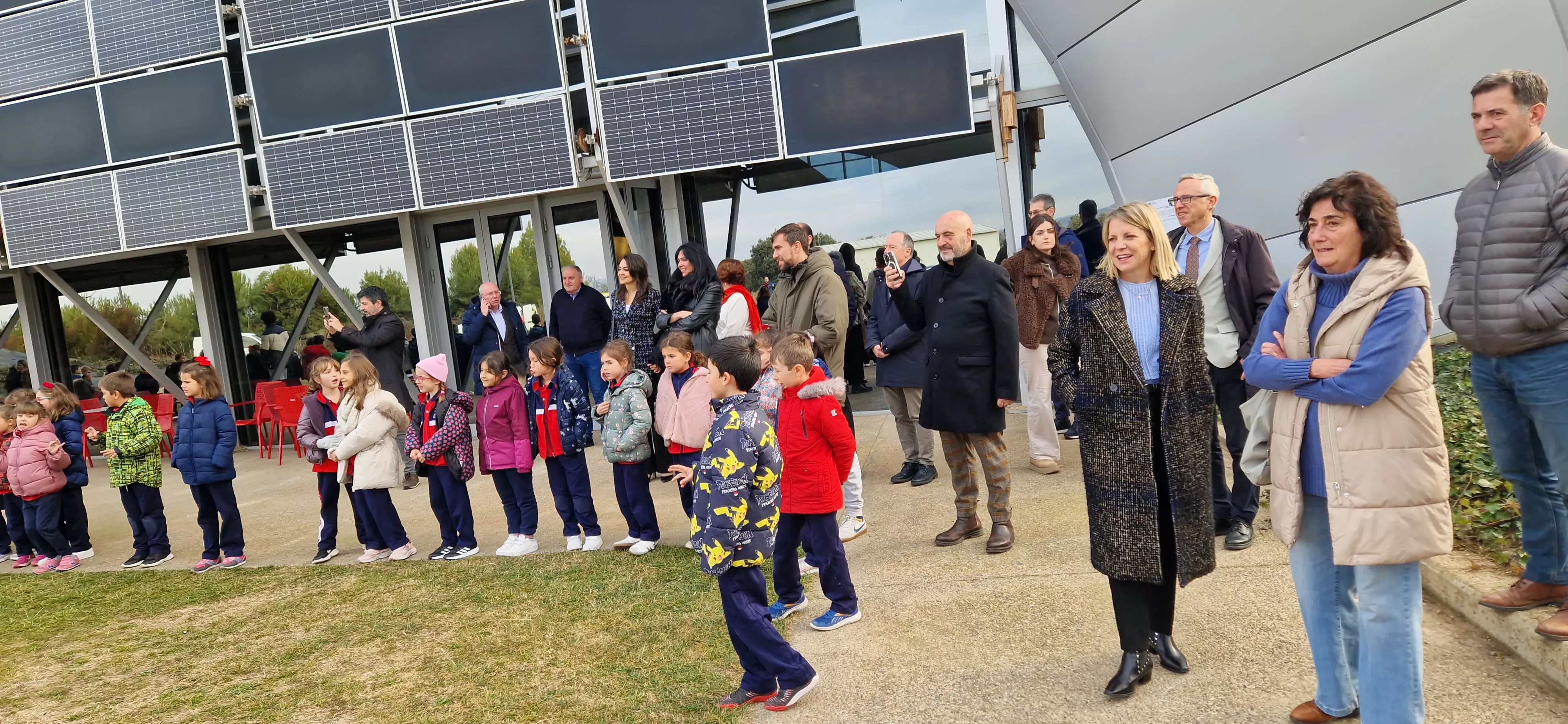 Un colegio visitando el Planetario de Aragón. Foto Myriam Martínez