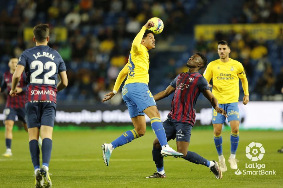 Partido disputado entre Las Palmas y la SD Huesca. Foto La Liga 