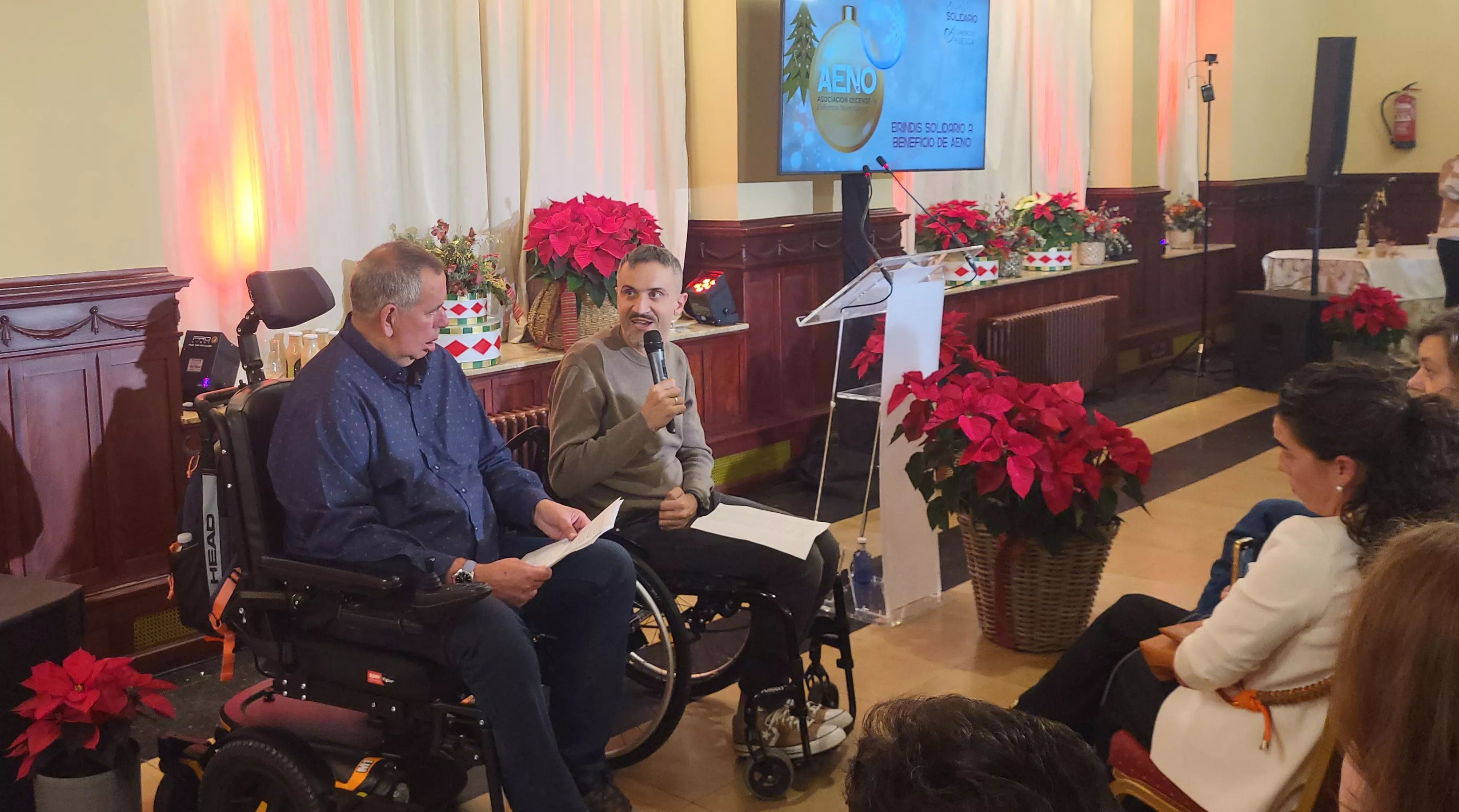  Brindis Solidario de la Asociación de Comerciantes de Huesca. Foto Mercedes Manterola