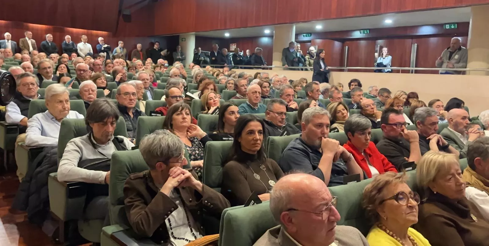Presentación del libro de memorias de Luis Acín en Huesca. Foto Mercedes Manterola