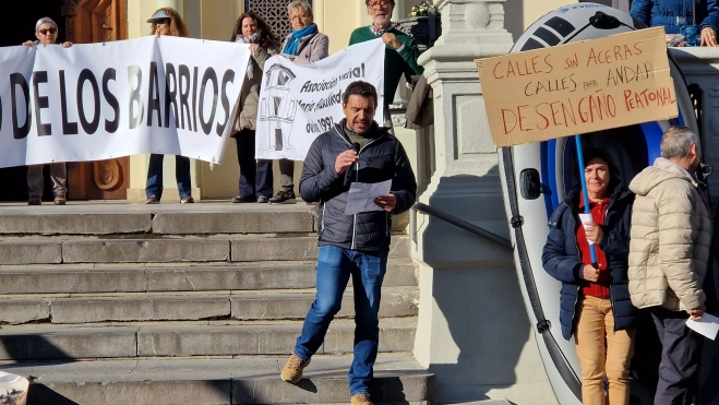 Barrio de la Encarnación. Concentración de asociaciones vecinales de Huesca. Foto Myriam Martínez Barrio de la Encarnación. Concentración de asociaciones vecinales de Huesca. Foto Myriam Martínez