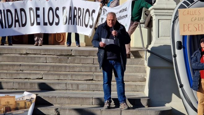 Barrio Santiago. Concentración de asociaciones vecinales de Huesca. Foto Myriam Martínez Barrio Santiago. Concentración de asociaciones vecinales de Huesca. Foto Myriam Martínez