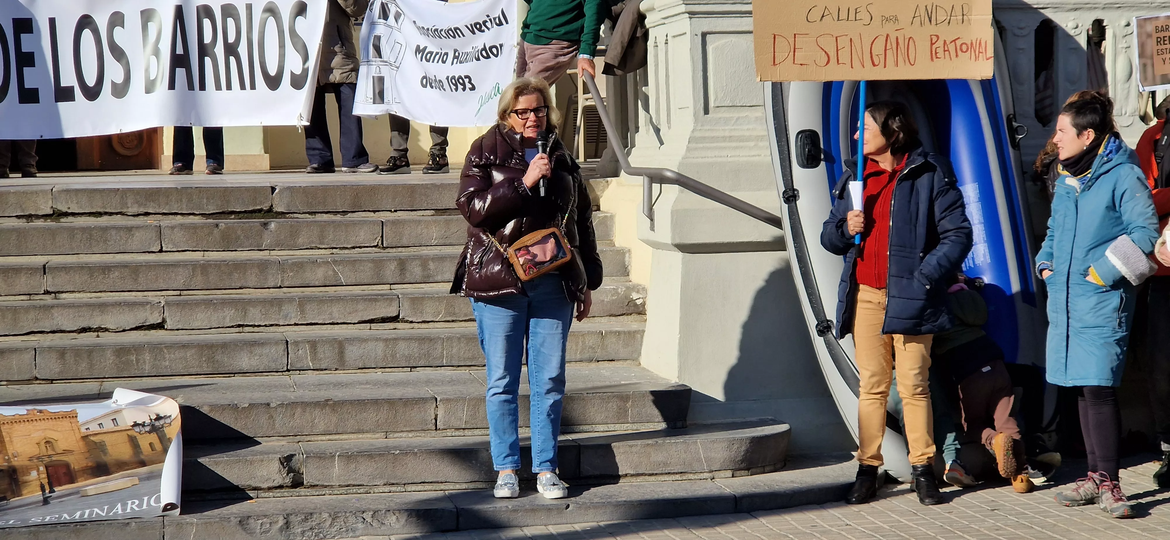 Vecina del Barrio San Lorenzo. Concentración de asociaciones vecinales de Huesca. Foto Myriam Martínez
