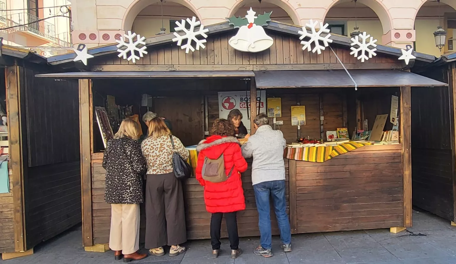 Mercado Solidario navideño de las asociaciones de Huesca. Foto Mercedes Manterola
