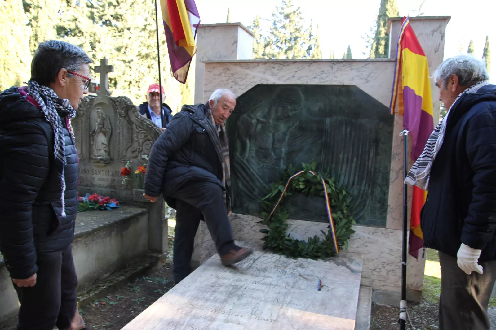 El CRMAHU y CCOO conmemoran el aniversario de la Sublevación de Jaca. Foto Carlos Neofato