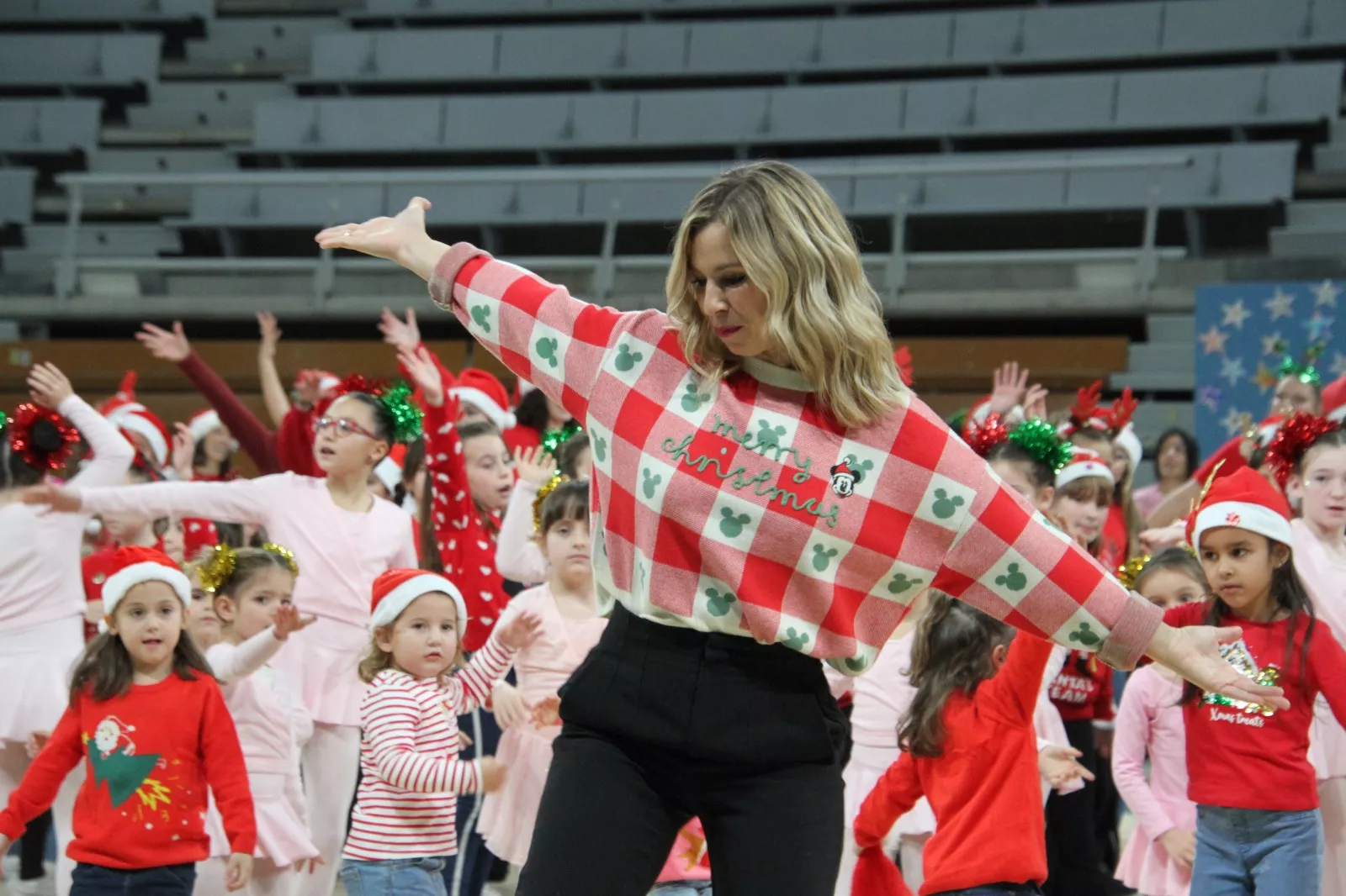Gala navideña de Elenco. Foto Carlos Neofato