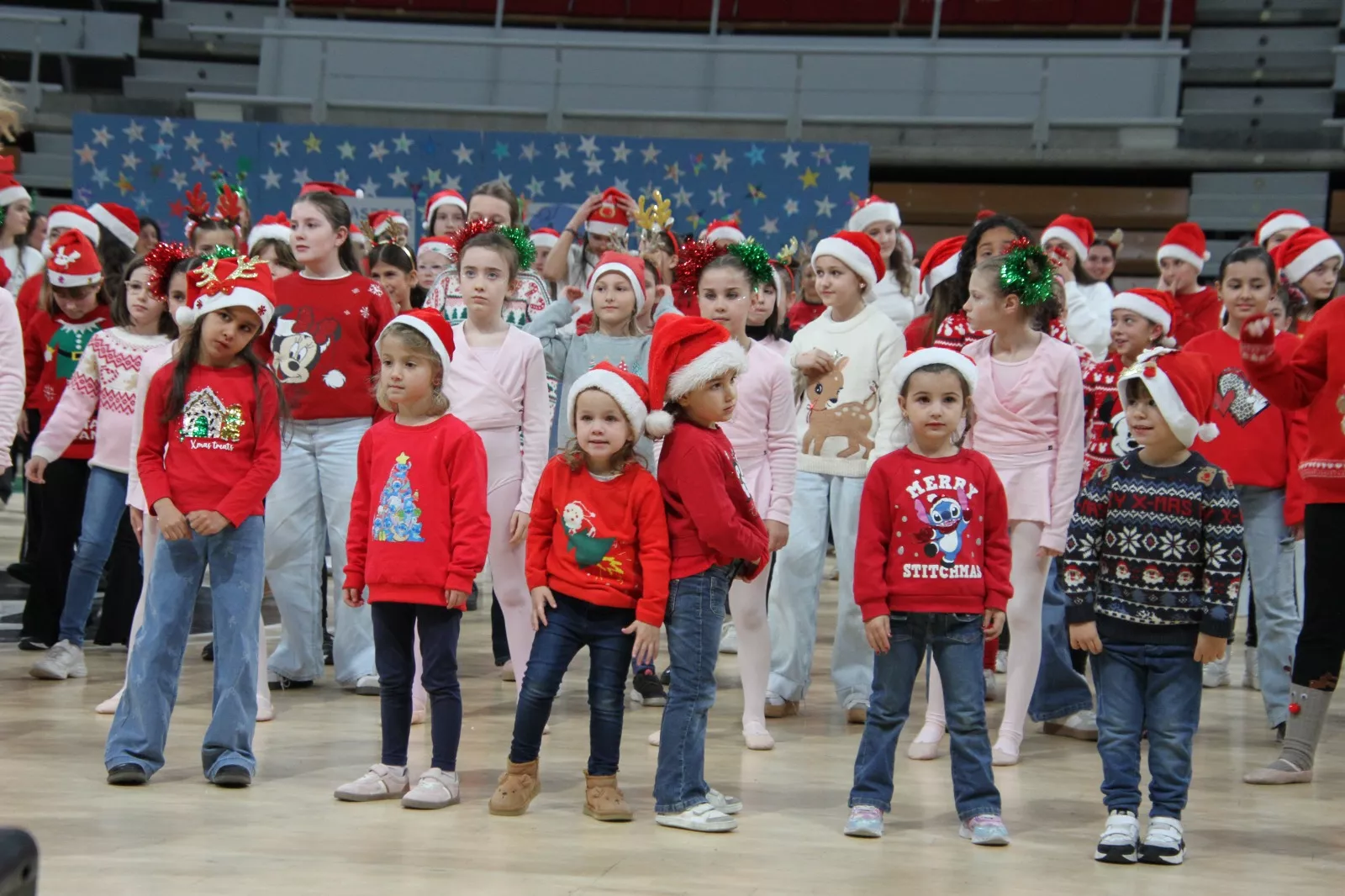 Gala navideña de Elenco. Foto Carlos Neofato