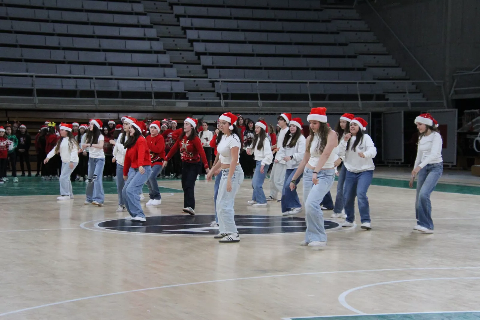 Gala navideña de Elenco. Foto Carlos Neofato
