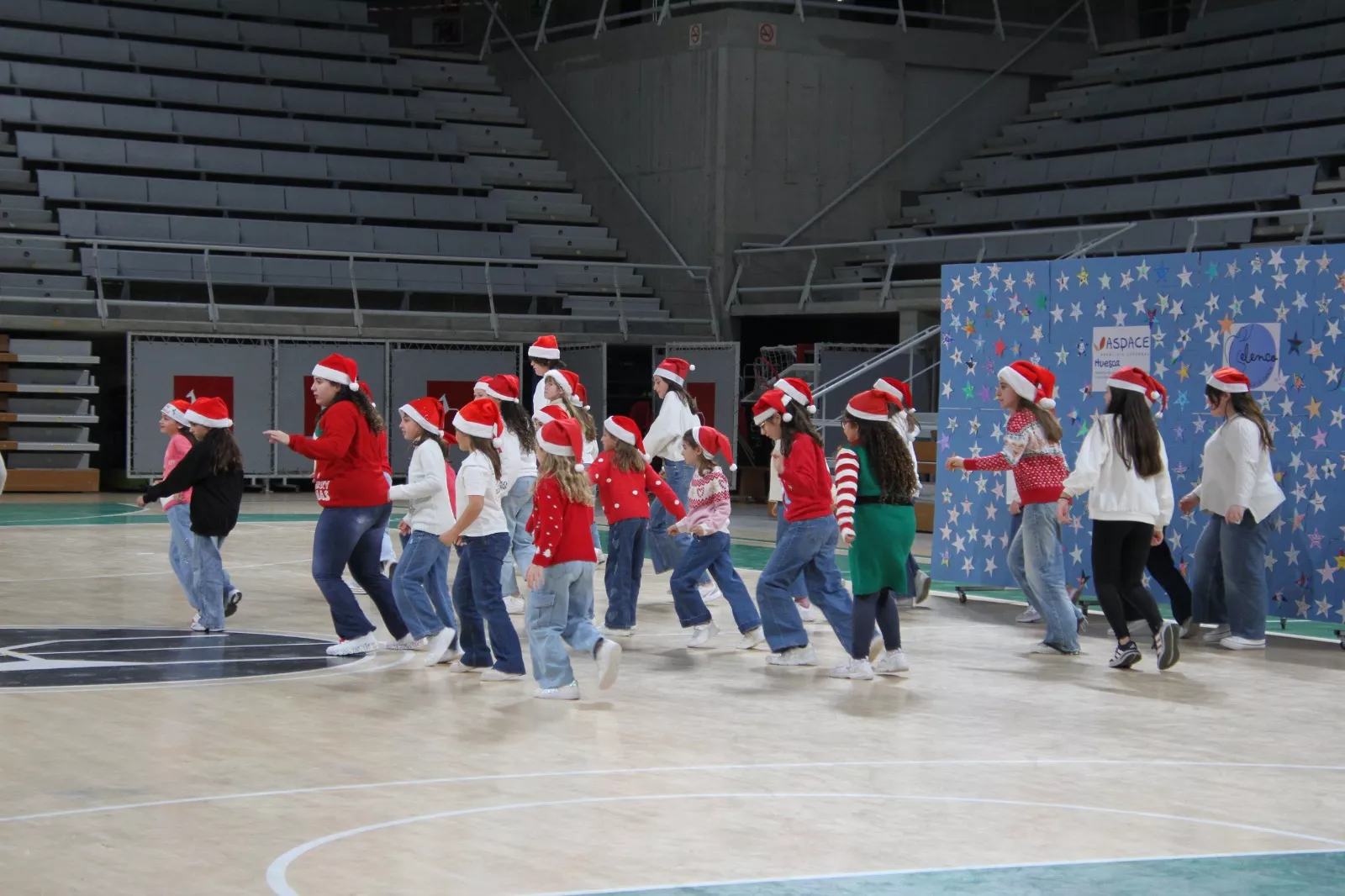Gala navideña de Elenco. Foto Carlos Neofato