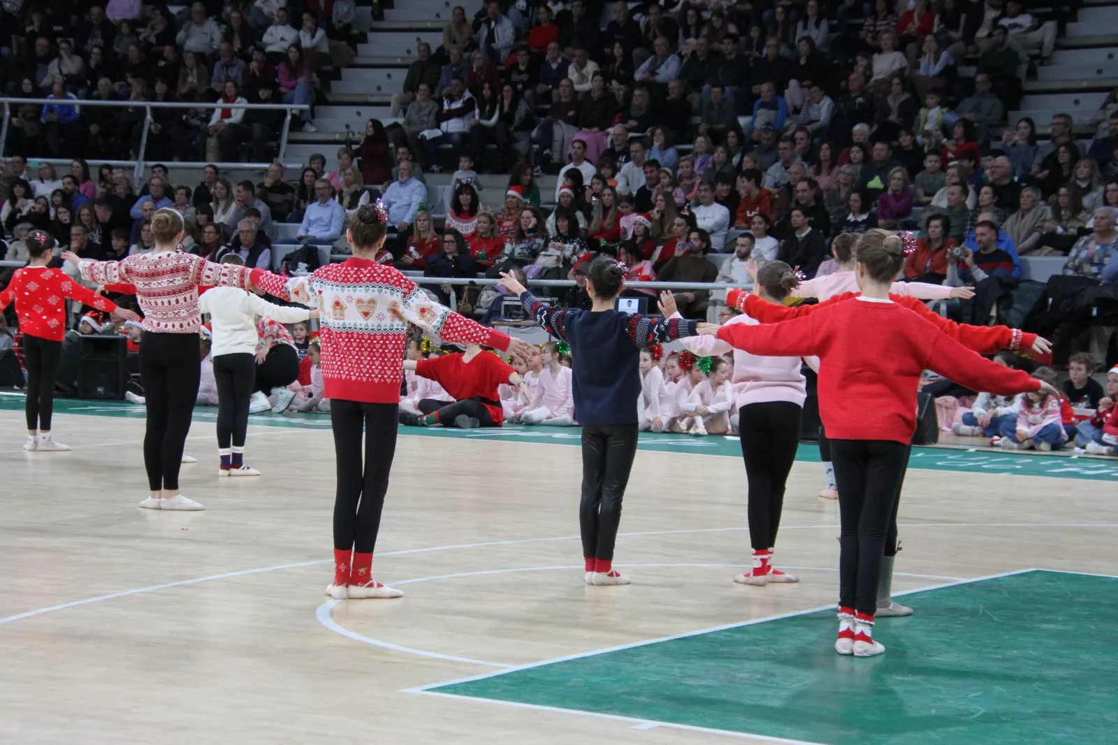 Gala navideña de Elenco. Foto Carlos Neofato