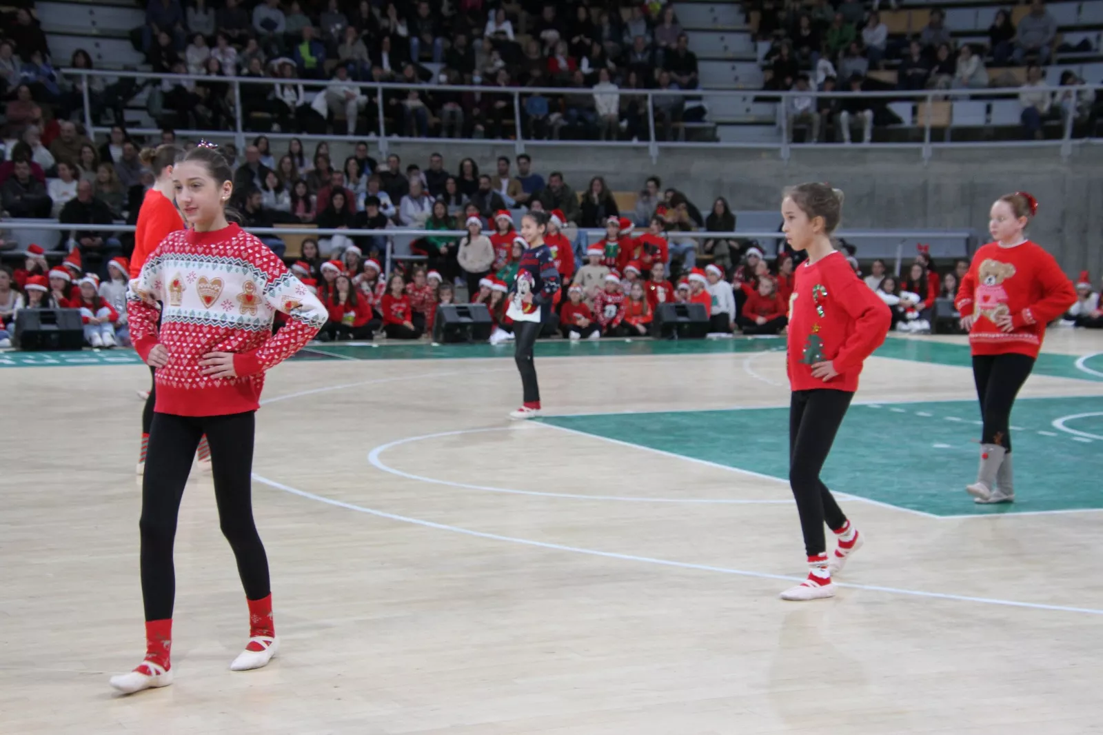 Gala navideña de Elenco. Foto Carlos Neofato