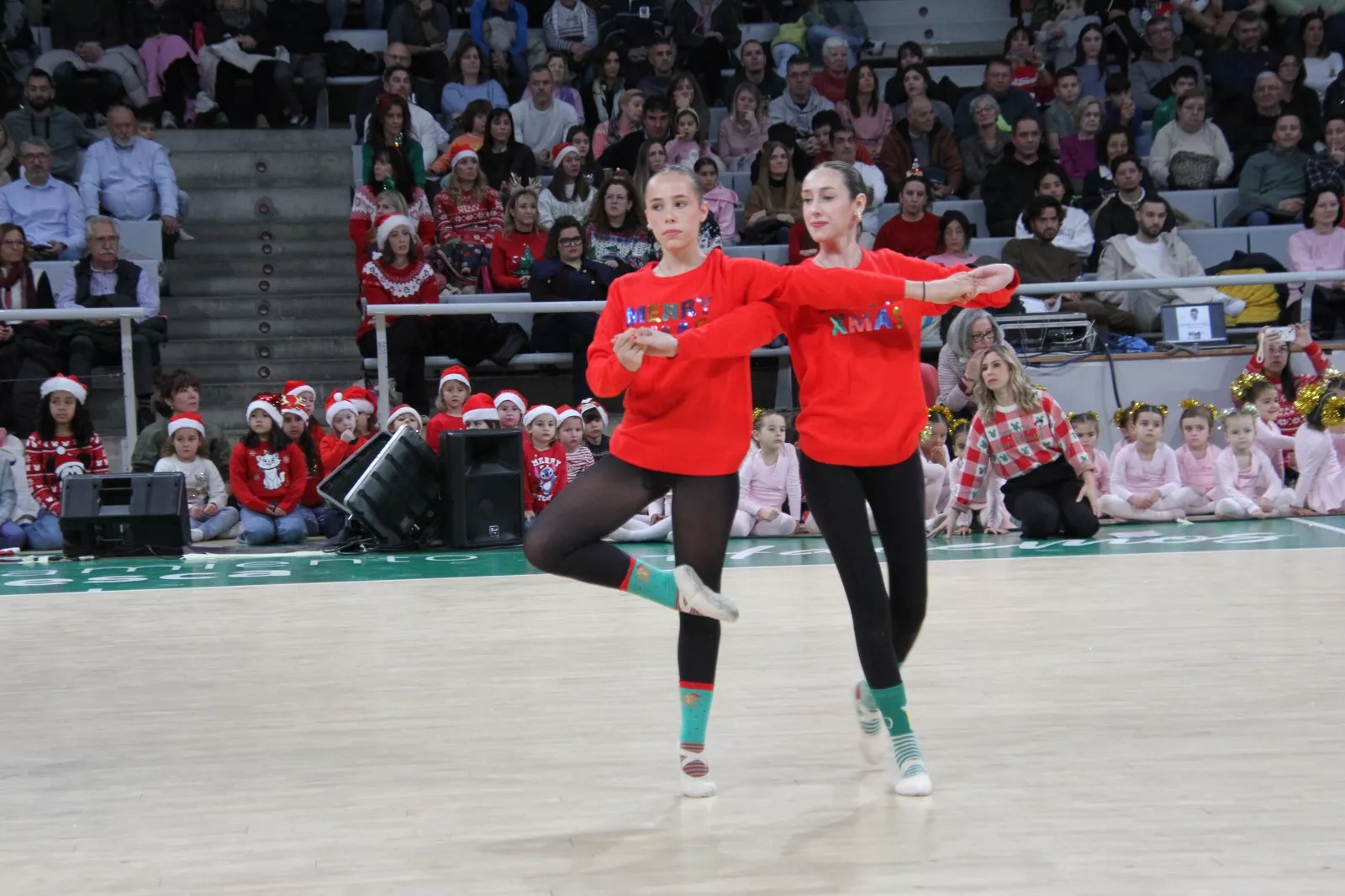 Gala navideña de Elenco. Foto Carlos Neofato