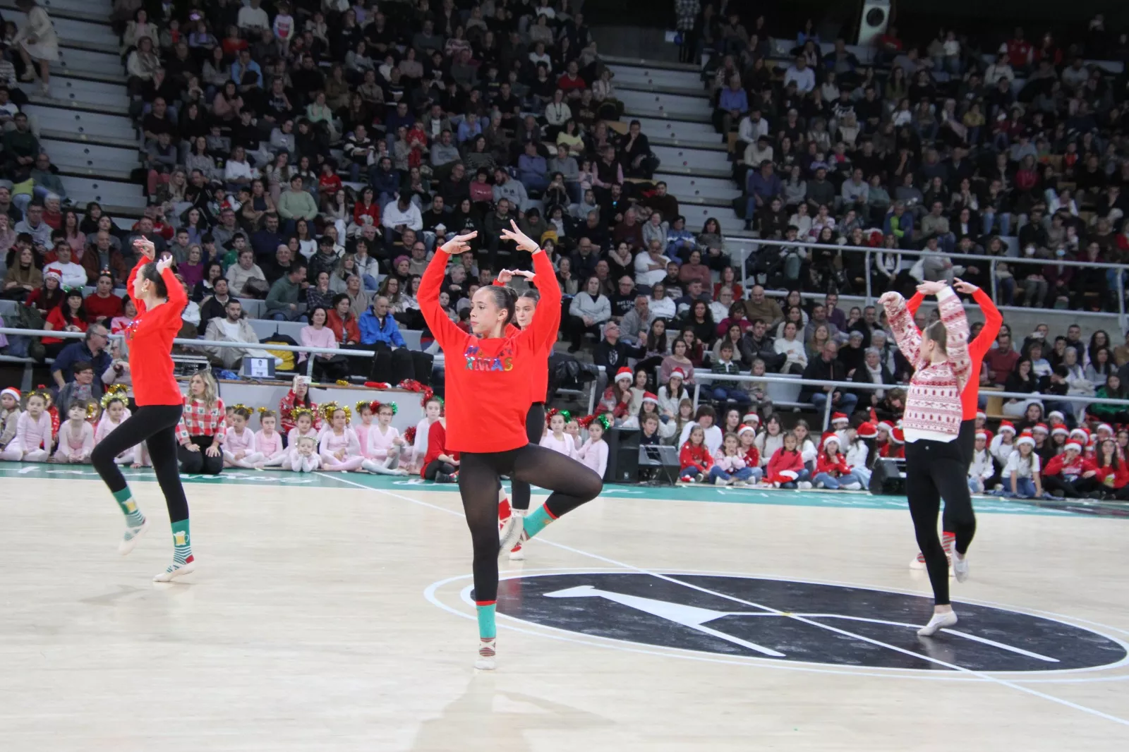 Gala navideña de Elenco. Foto Carlos Neofato