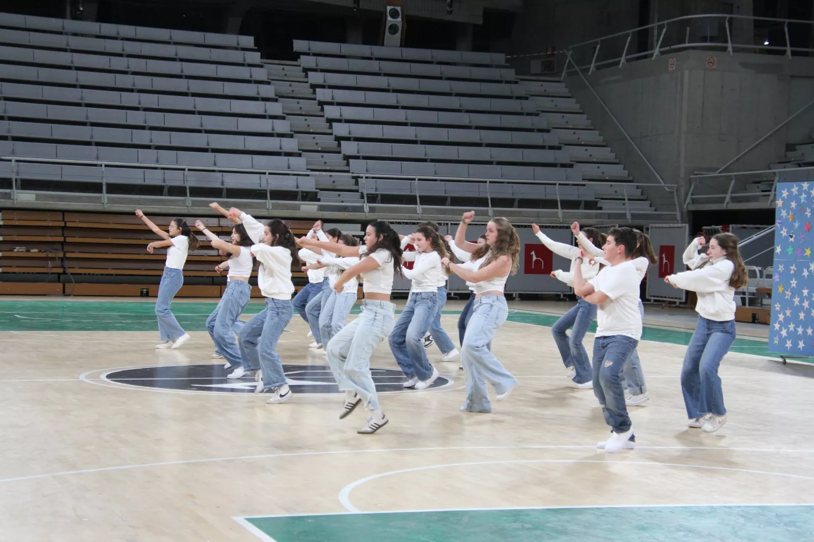 Gala navideña de Elenco. Foto Carlos Neofato