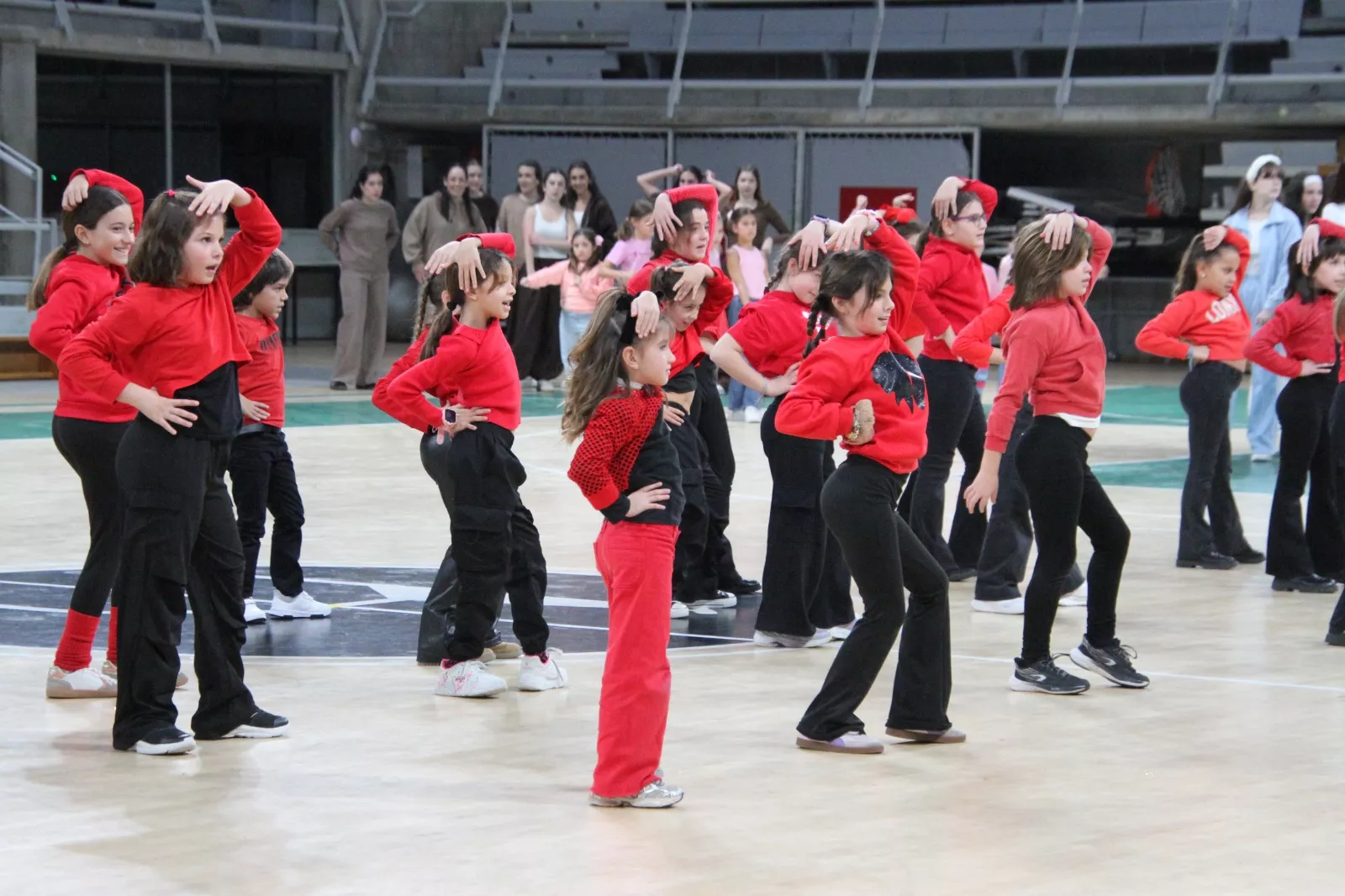 Gala navideña de Elenco. Foto Carlos Neofato