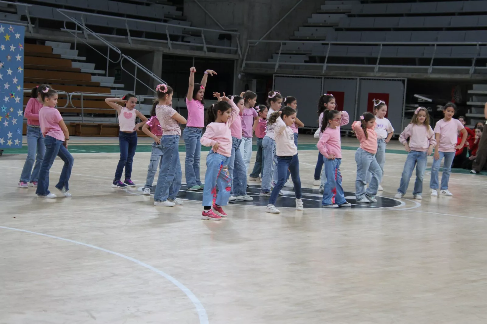 Gala navideña de Elenco. Foto Carlos Neofato