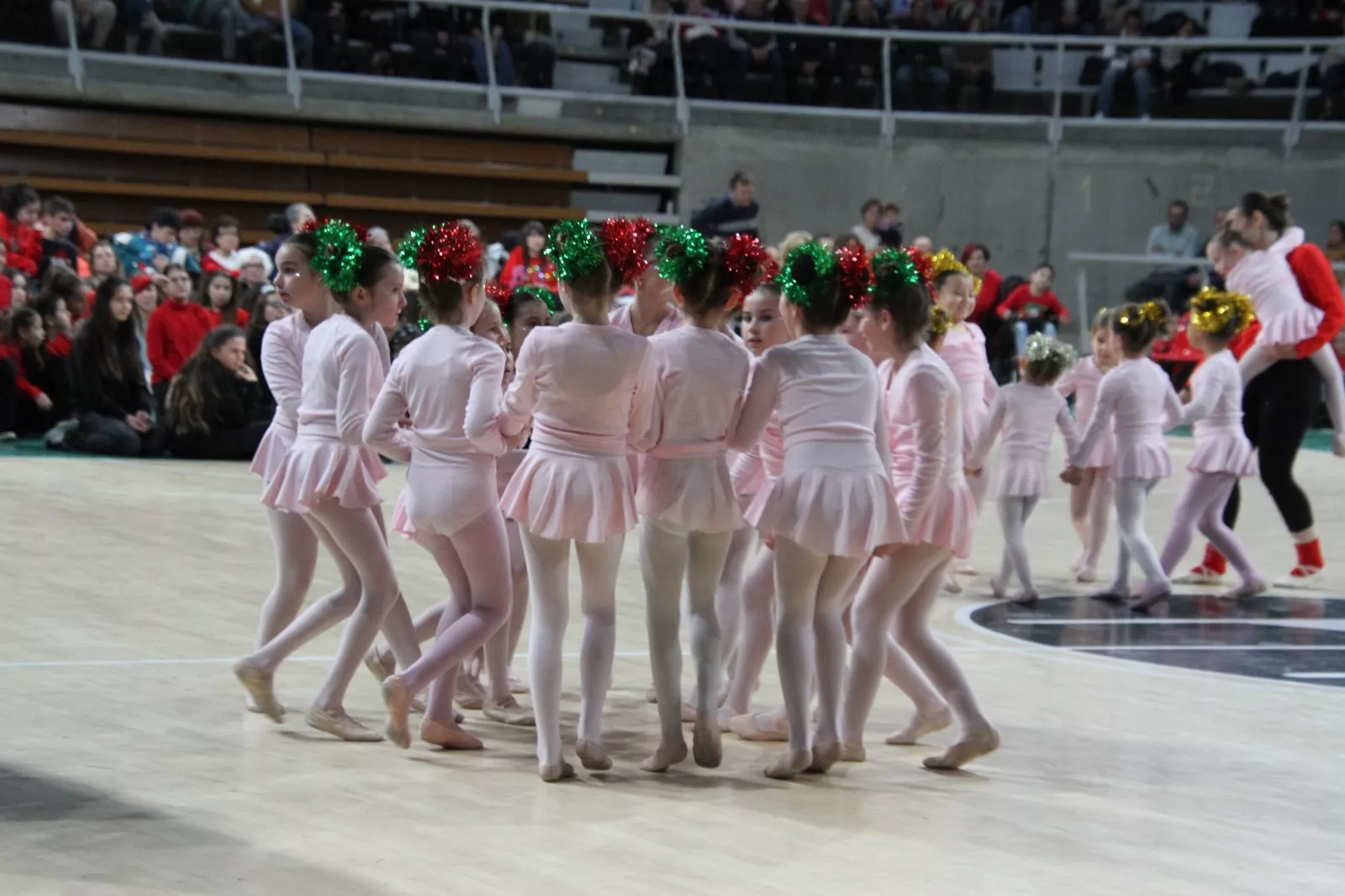 Gala navideña de Elenco. Foto Carlos Neofato