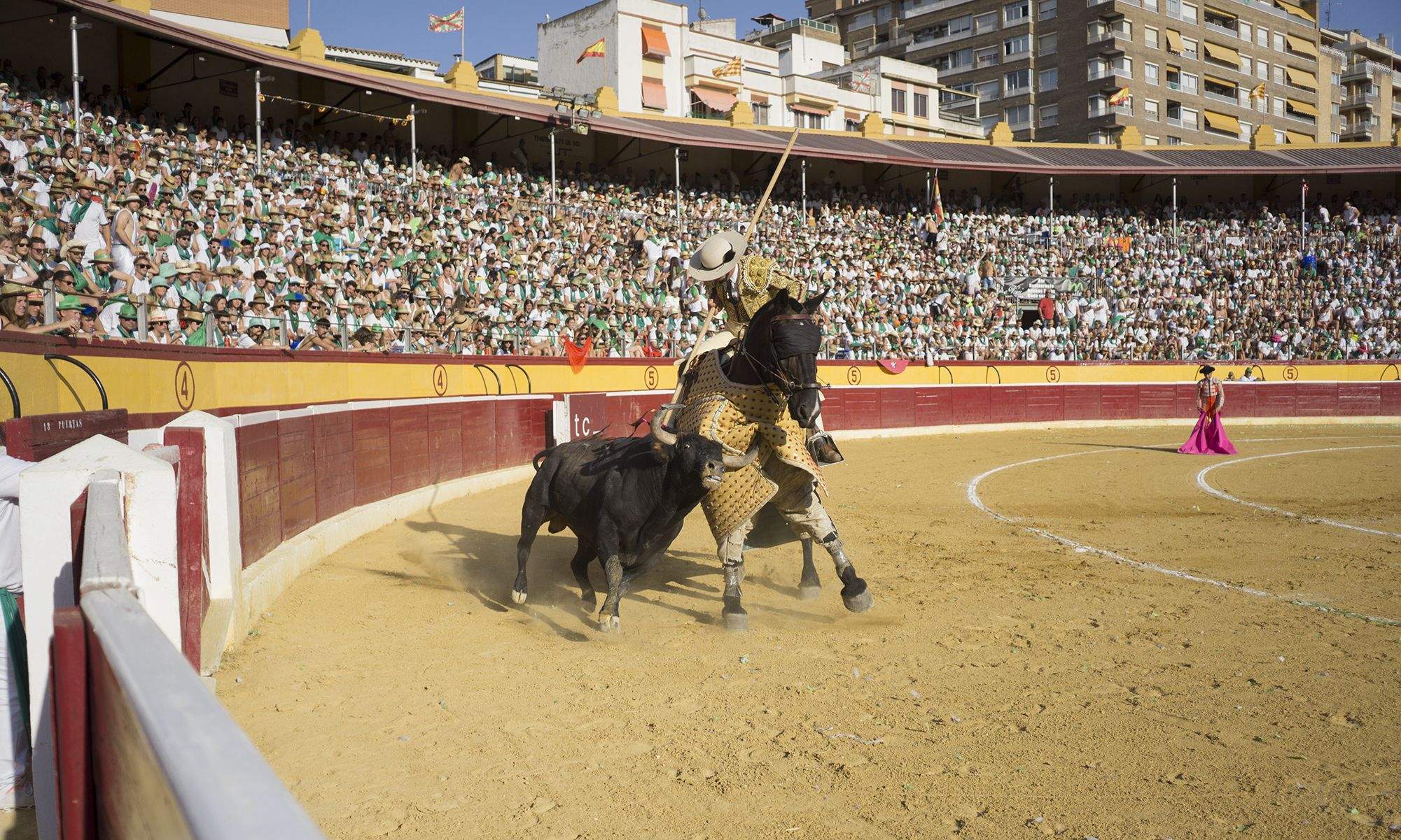 Primera de la Feria Taurina Albahaca. Foto Jacques Valat