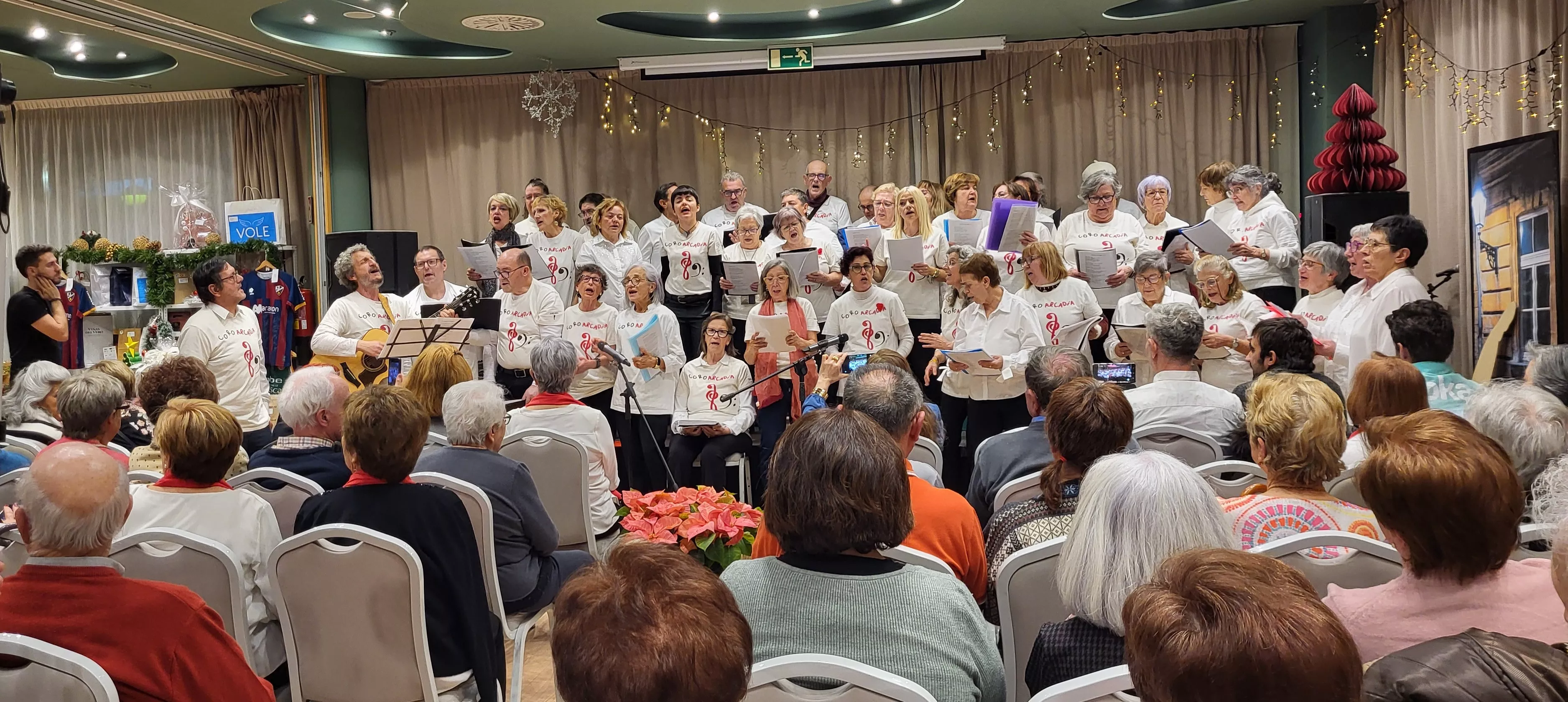 Fiesta de Navidad Solidaria de Cáritas Diocesana de Huesca. Foto Mercedes Manterola